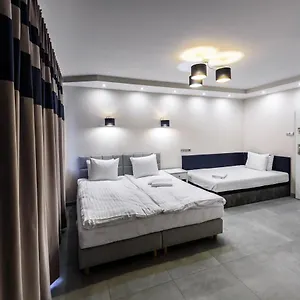 https://magnetic-apartment-nowogrodzka-b.warsawhotelspoland.com
