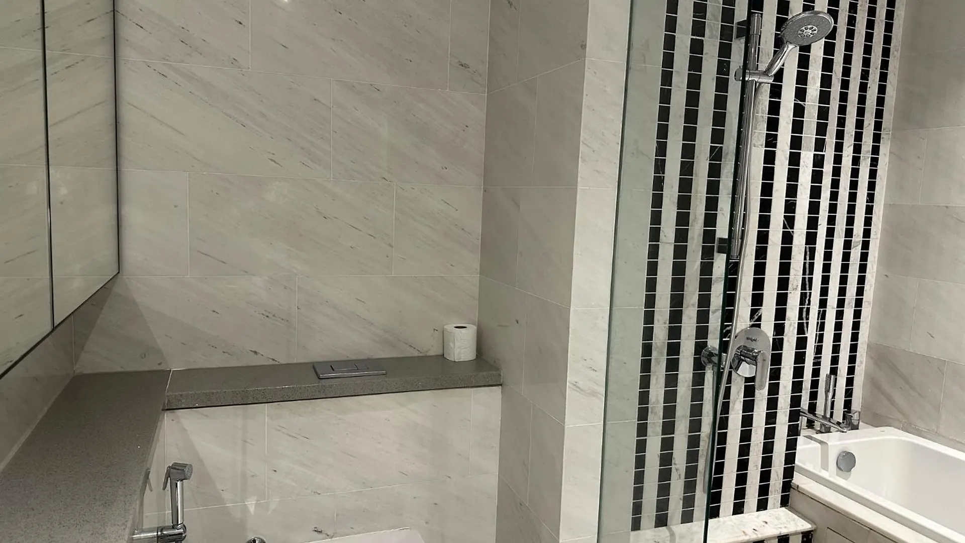 Eaton Service Apartment At Klcc Kuala Lumpur 0*,  Malesia