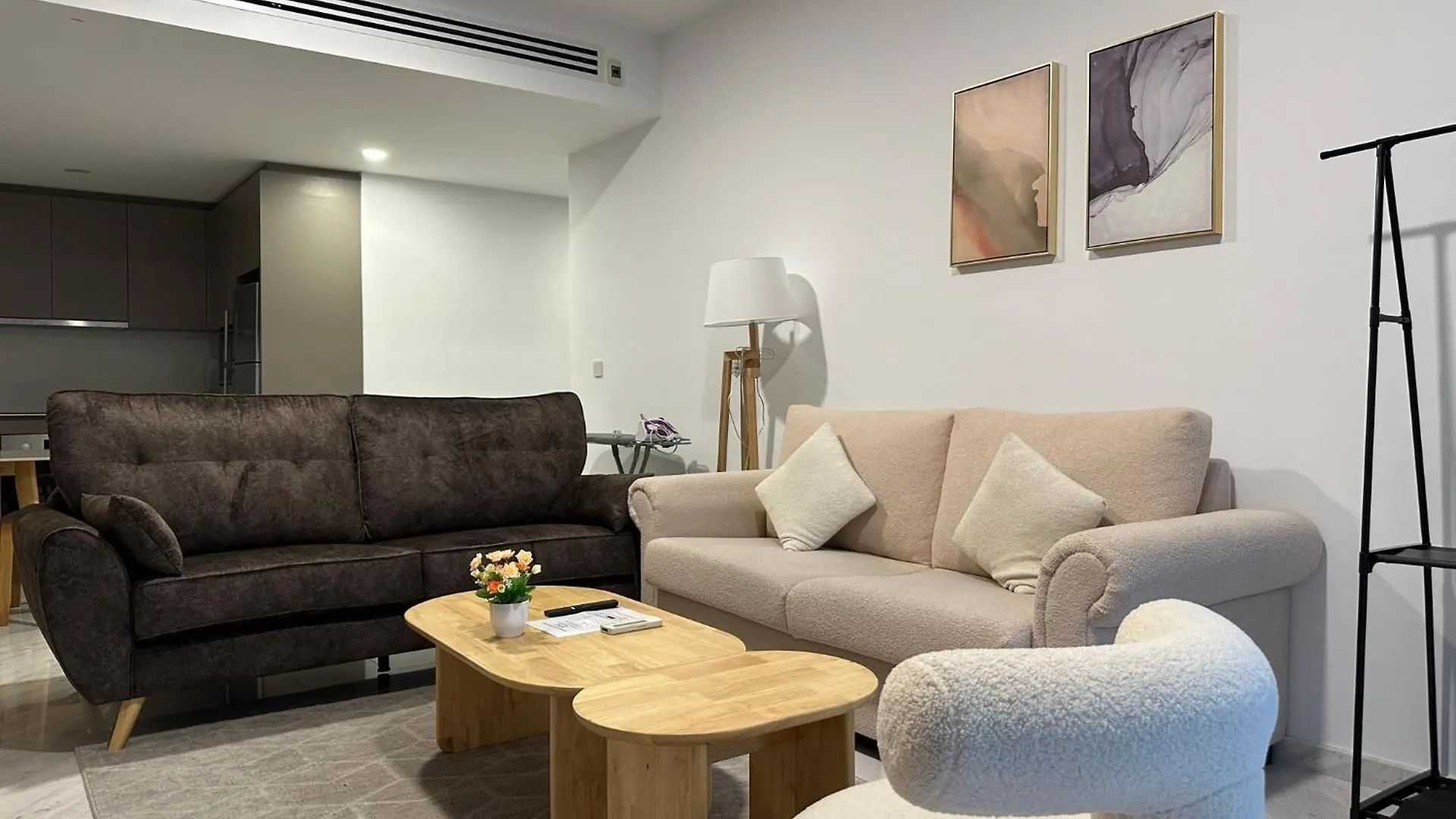 Eaton Service Apartment At Klcc Kuala Lumpur